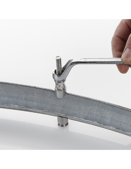 LLAVE ESTRELLA ACODADA 32-36 MM